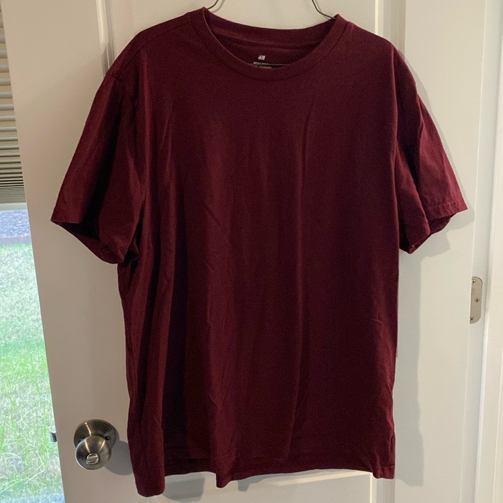 H&M men’s red t-shirt XL regular fit